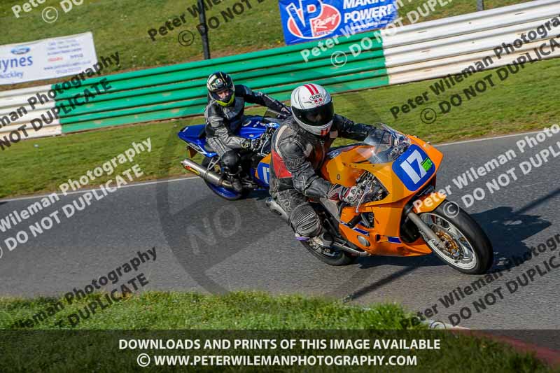 PJM Wedding Photography;enduro digital images;event digital images;eventdigitalimages;mallory park;mallory park photographs;mallory park trackday;mallory park trackday photographs;no limits trackdays;peter wileman photography;racing digital images;trackday digital images;trackday photos